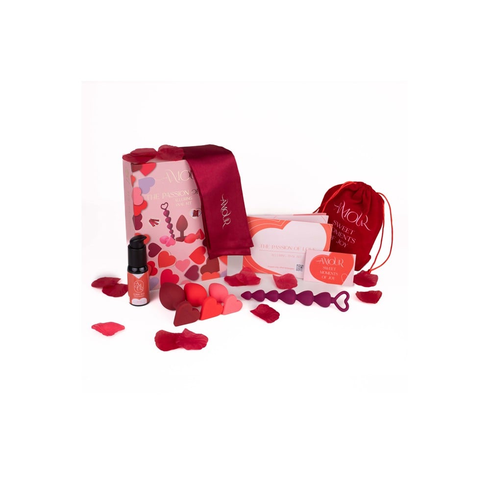 Dreamtoys Amour The Passion Of Love Alluring Anal Kit glidmedel