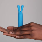 Flexibel vibrator med öron Bul – uppladdningsbar med flera lägen (Blå)