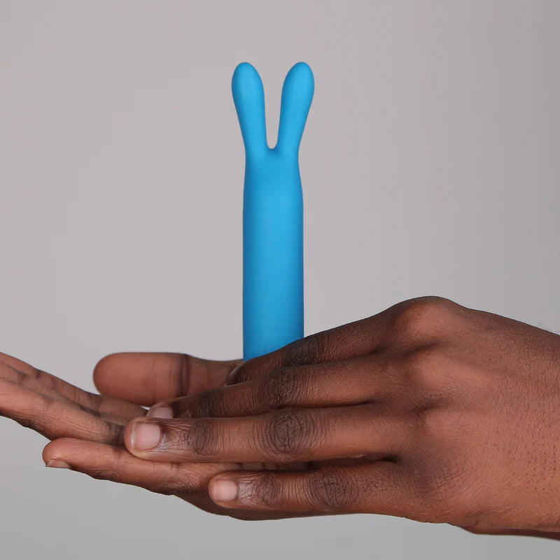 Flexibel vibrator med öron Bul – uppladdningsbar med flera lägen (Blå)